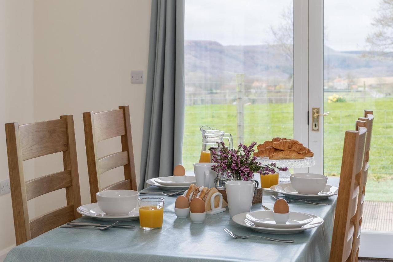 The Grainary Cottages Scarborough Exteriér fotografie