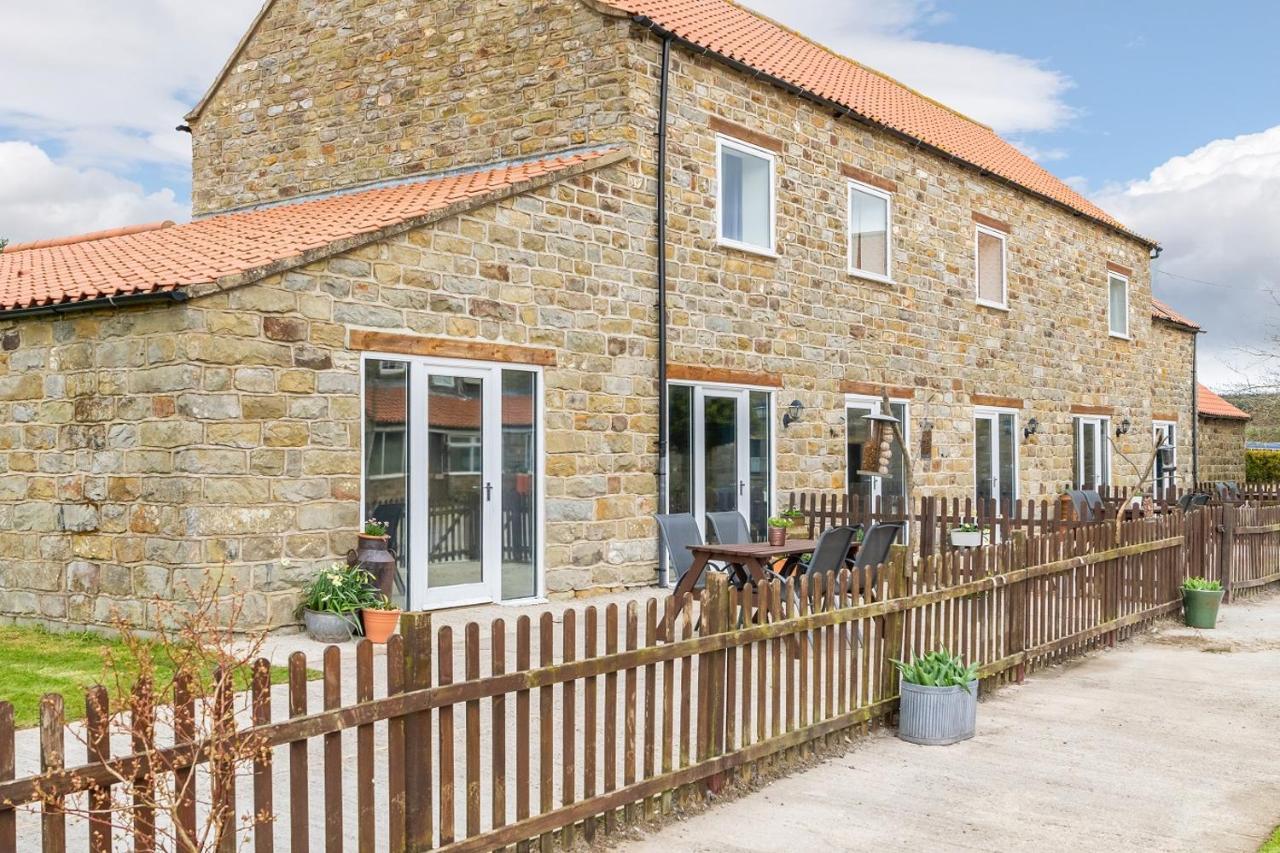 The Grainary Cottages Scarborough Exteriér fotografie